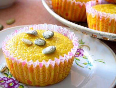 Muffin al Farro con Carote e Mele