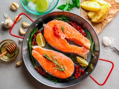 Tranci di Salmone in salsa di Ribes