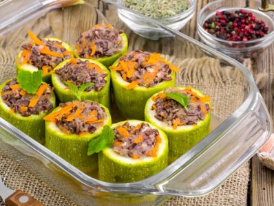 Zucchine ripiene con Riso Rosso e Verdura