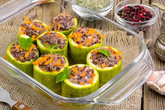 Zucchine ripiene con Riso Rosso e Verdura